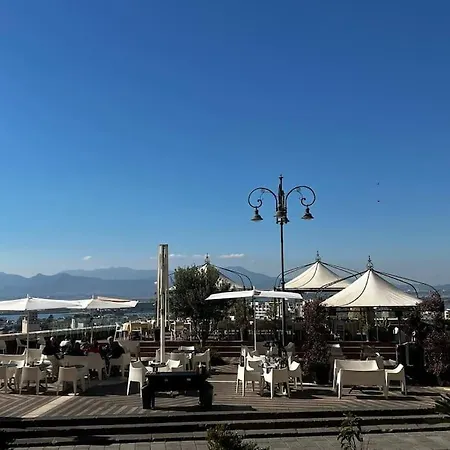 Studio A Castello Apartment *